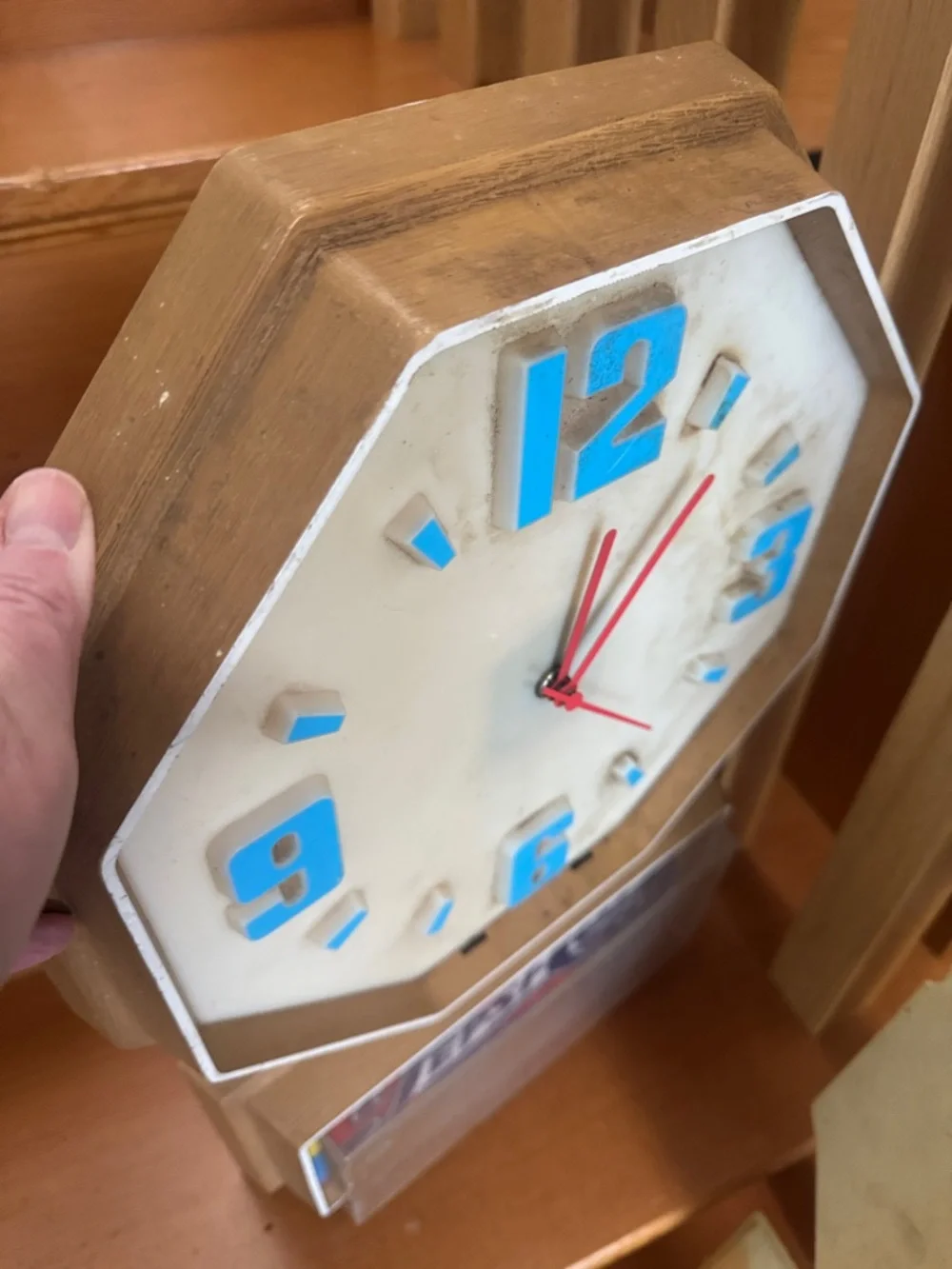 VTG 1980’s Pepsi-Cola Retro Wall Clock-repair/parts/diy-upcycle/decor/man cave - Picture 10 of 10